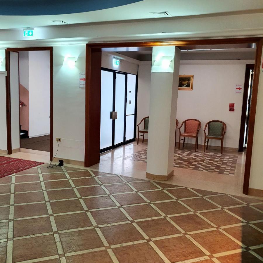 Hotel Perla Massa Lombarda Exterior photo